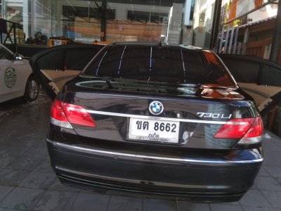 BMW 730 li (Black)