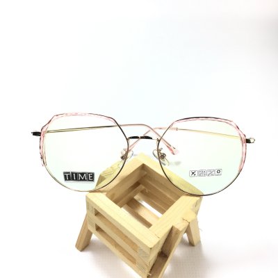 VINTAGE GLASSES