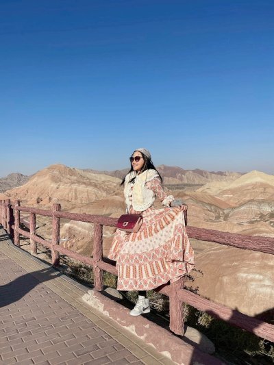 ภูเขาสายรุ้งฉางเย่