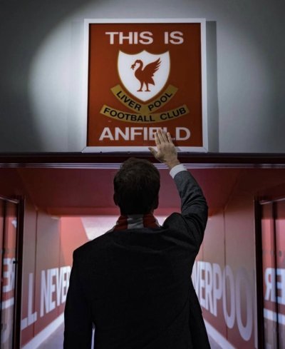 เสื้อ Liverpool Official Signed 23/24 Squad Signed (Club COA)