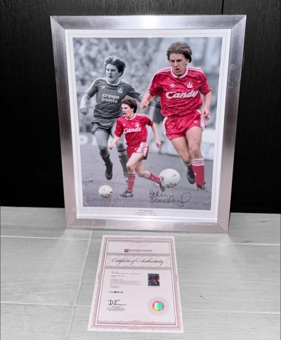 โปสเตอร์ Peter Beardsley Signed "Liverpool Legend"