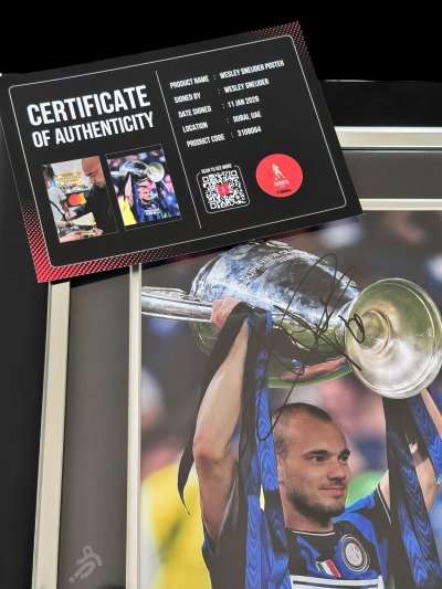 โปสเตอร์ Wesley Sneijder UCL Winner เข้ากรอบ พร้อมลายเซ็นสด