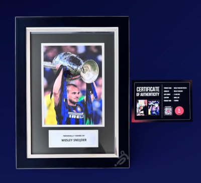 โปสเตอร์ Wesley Sneijder UCL Winner เข้ากรอบ พร้อมลายเซ็นสด