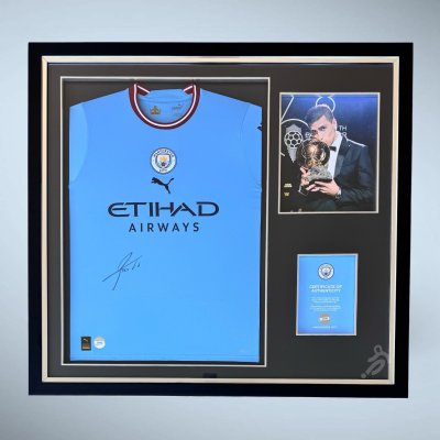 เสื้อ Manchester City 22/23 พร้อมลายเซ็นสดจาก Rodri