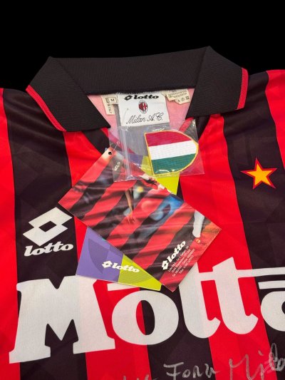 เสื้อ AC Milan Official Original Lotto 1993/1994 Signed "Franco Baresi"