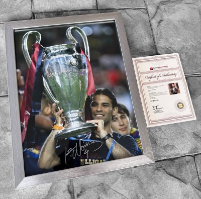 โปสเตอร์ Rafael Márquez UCL Winner เข้ากรอบ พร้อมลายเซ็นสด(copy)