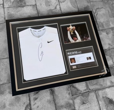 Duo Signed Shirt & Poster Carlos Alcaraz