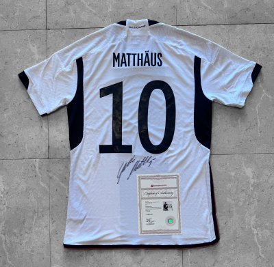 เสื้อ Adidas Germany 2022 พร้อมลายเซ็นสด Lothar Matthäus