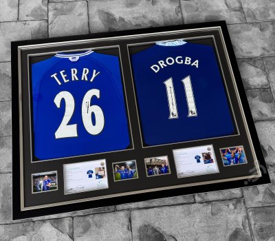 เสื้อ Chelsea 21/22 Retro พร้อม ลายเซ็นสด Didier Drogba + John Terry