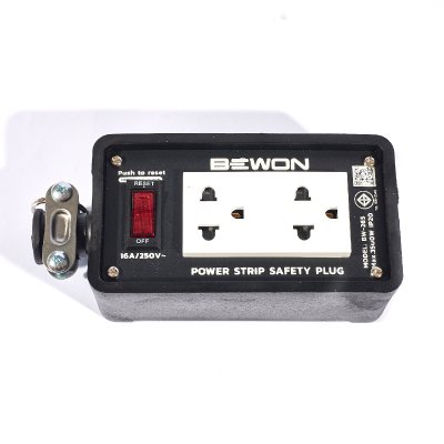 บล็อคยาง 2x6 มีสวิทซ์รีเซ็ท BEWON รุ่น BW-26S