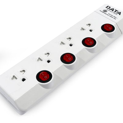 ปลั๊กรางไฟมาตรฐาน มอก. 4 ช่อง 4 สวิตซ์ (3/5 เมตร) DATA รุ่น HM4496