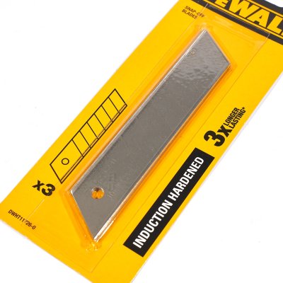 ใบมีดคัตเตอร์หักข้อชุบแข็ง DEWALT รุ่น DWHT11719-0 (18 มม./25 มม.) แพ็ค 3 ใบ