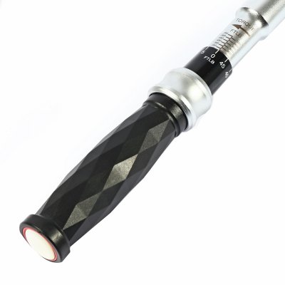 ประแจทอร์ค ด้ามดำ FORCE 150-750FT-LB รุ่น 64781000JS (1 นิ้ว)