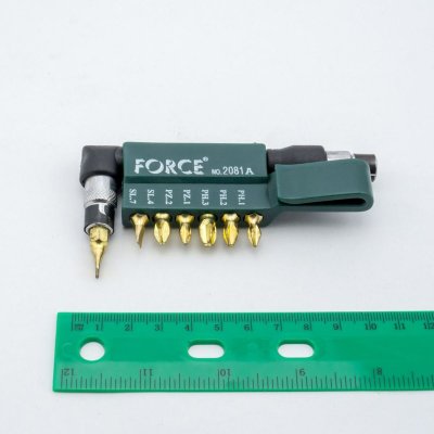 ชุดดอกไขควง 1/4" 8 ชิ้น FORCE รุ่น 2081A