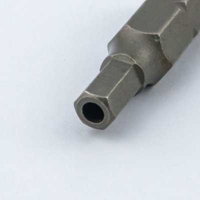 ดอกไขควงหกเหลี่ยมมีรู FORCE รุ่น 124S2502 ขนาด 2 มม.