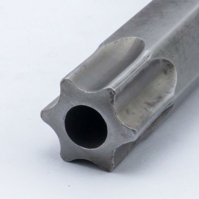 ลูกบ็อกซ์เดือยจีบรู (แกนกลวง) FORCE รุ่น T 1/2" L100มม (20H-90H) / L140มม 100H