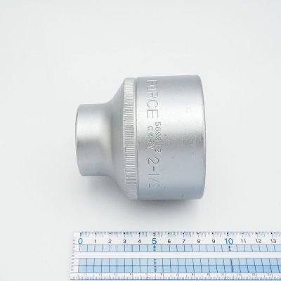 ลูกบ๊อกซ์ 12 เหลี่ยม 3/4" ขนาด 2-1/2" FORCE รุ่น F131-5692.1.2