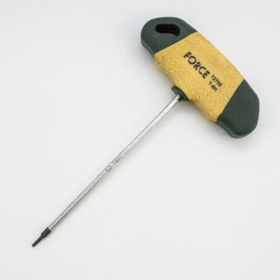 ประแจ TORX เจาะรูด้ามตัวที T6H FORCE รุ่น 72706