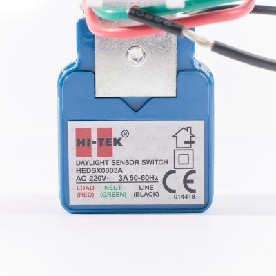 สวิตช์เดย์ไลท์เซ็นเซอร์ HI-TEK รุ่น H271-0410 (3A)