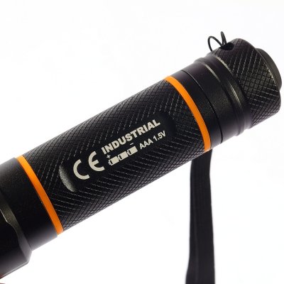 ไฟฉาย LED INGCO (ถ่าน AAA) รุ่น HFL013AAA58