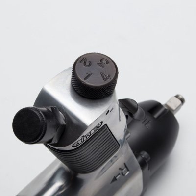 บล๊อกลม KUANI 3/8" PIN CLUTCH รุ่น KI-1305