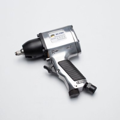 บล๊อกลม KUANI 3/8" PIN CLUTCH รุ่น KI-1305