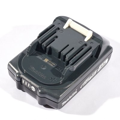 แบตเตอรี่ MAKITA 18V 2.0AH LXT-BASIC รุ่น BLB182