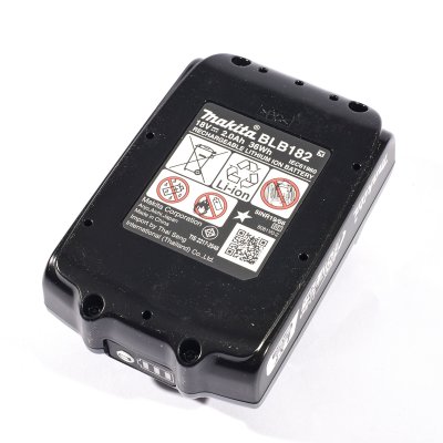 แบตเตอรี่ MAKITA 18V 2.0AH LXT-BASIC รุ่น BLB182