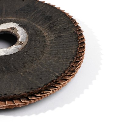 กระดาษทรายชั้น (Flap Disc) MAKITA รุ่น D-27012 ขนาด 4 นิ้ว เบอร์ A120 แบบองศา