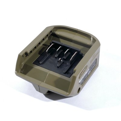 ตัวแปลงไฟ USB MAKITA 40V สี OLIVE รุ่น ADP001G01