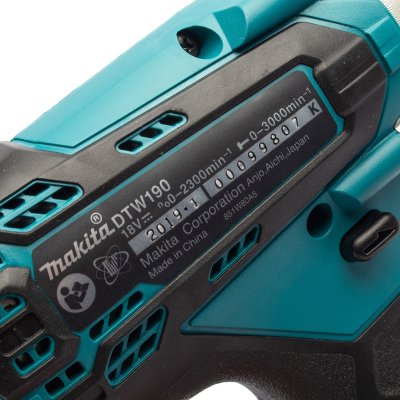 บล็อกไร้สาย MAKITA 1/2" 18V (แบตเตอรี่+กล่อง MAKPAC) รุ่น DTW190SF1J