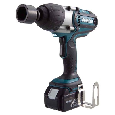 บล๊อกไร้สาย MAKITA 1/2" 18V (รวมแบต 2 ก้อน+แท่นชาร์จ) รุ่น BTW-450RFE