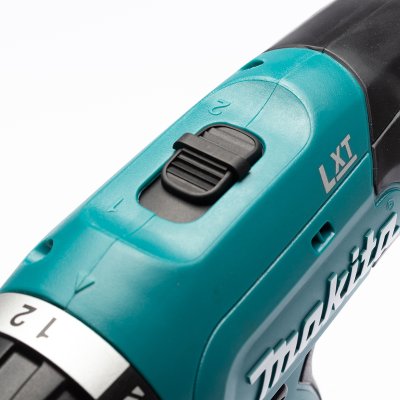สว่านไขควงไร้สาย MAKITA 18V ตัวเปล่า รุ่น DDF453Z