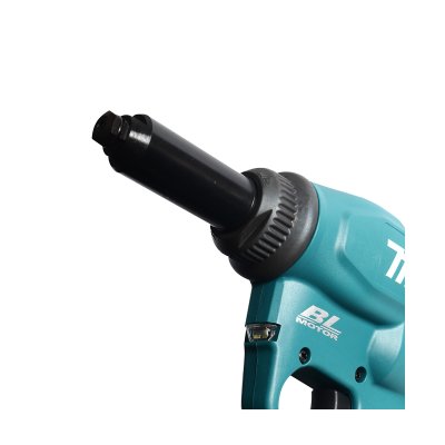 เครื่องยิงรีเวทไร้สาย 18V MAKITA รุ่น DRV150Z ขนาด 4.8 มม. (ตัวเปล่า)