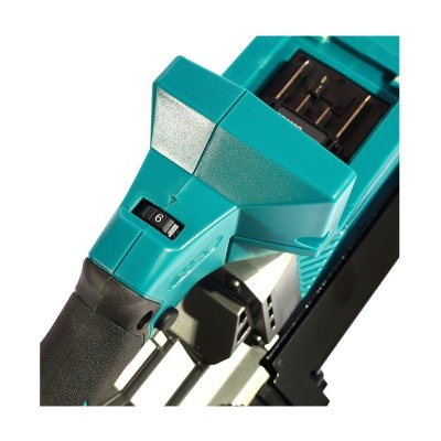 เลื่อยสายพานพกพาไร้สาย MAKITA 40V รุ่น PB002GZ