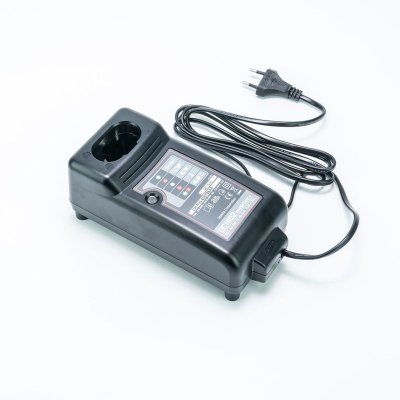 แท่นชาร์จ MAKITA รุ่น DC-1852 สีดำ (FOR MT-065)