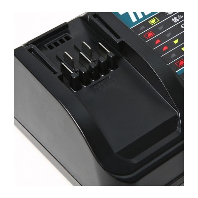 แท่นชาร์จแบตเตอรี่ MAKITA รุ่น DC10SB 12V MAX ชาร์จเร็ว