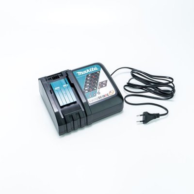แท่นชาร์จแบตเตอรี่ MAKITA รุ่น DC18RC ชาร์จเร็ว 18V