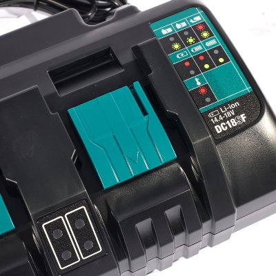 แท่นชาร์จแบตเตอรี่ MAKITA รุ่น DC18SF ชาร์จ 4 ก้อนพร้อมกัน 18V