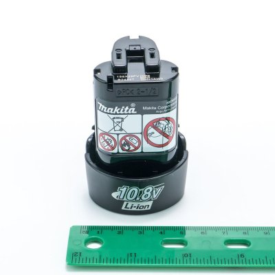 แบตเตอรี่ MAKITA 10.8V LI-ION 1.3AH รุ่น BL1013