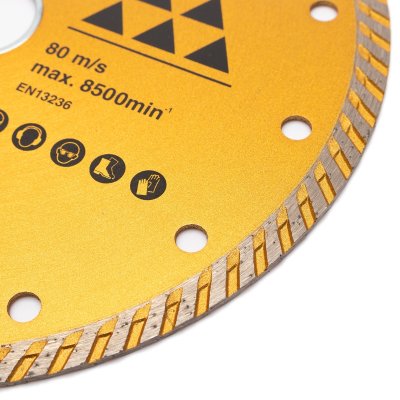 ใบตัดเพชร 7"/9" แบบก้างปลา ตัดคม เกรด 2 ดาว MAKITA รุ่น A-84165
