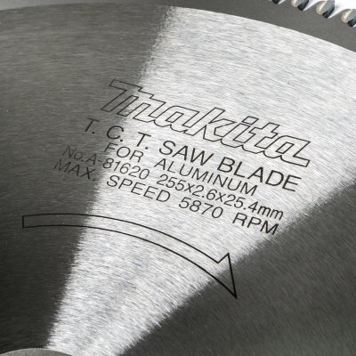 ใบเลื่อยวงเดือนตัดอลูมิเนียม MAKITA รุ่น A-81620 ขนาด 10 นิ้ว 120 ฟัน