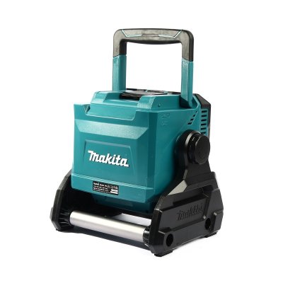 ไฟฉายตั้งพื้น 3,600LM 40VMAX MAKITA รุ่น ML005G