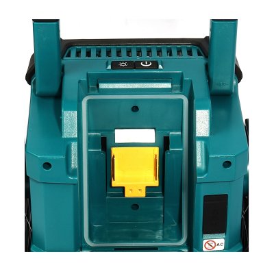 ไฟฉายตั้งพื้น MAKITA 3000LM รุ่น DML811
