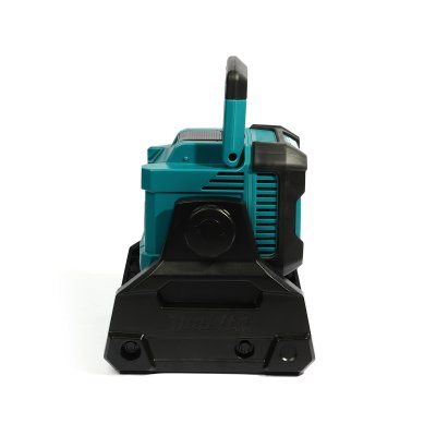 ไฟฉายตั้งพื้น MAKITA 3000LM รุ่น DML811