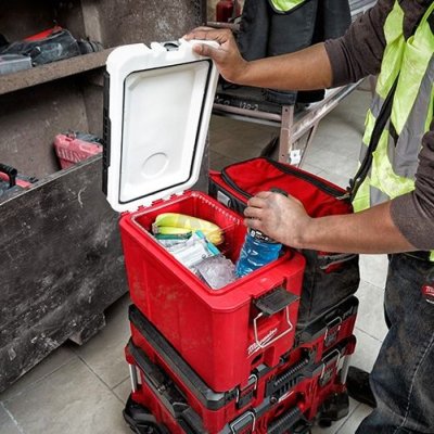 คูลเลอร์ MILWAUKEE PACKOUT รุ่น 48-22-8460