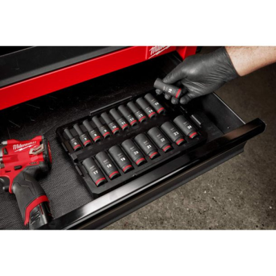 ชุดลูกบล็อกกระแทก MILWAUKEE 3/8" (19 ชิ้น) พร้อมถาดรอง รุ่น 49-66-6816