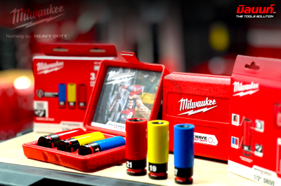 ชุดลูกบล็อกถอดล้อรถยนต์แกน MILWAUKEE 1/2" 3 ชิ้น รุ่น 49-66-7834