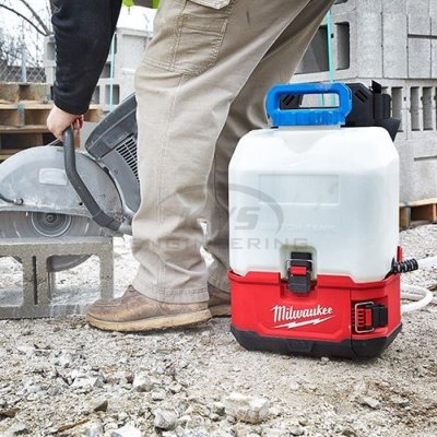 ถังน้ำ MILWAUKEE 15 ลิตร พร้อมสายยาง สำหรับ M18 BPFPH รุ่น M18BPFP-WST