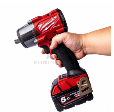 บล็อกกระแทกไร้สาย MILWAUKEE 18 โวลต์ 1/2" มิดทอร์ค (ตัวเปล่า) รุ่น M18FMTIW2F12-0X0